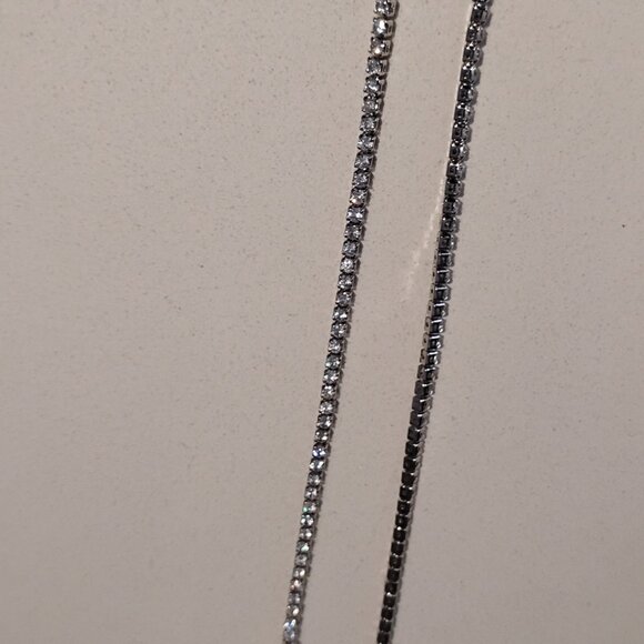 Tennis Necklace with Rhinestones - Picture 3 of 6